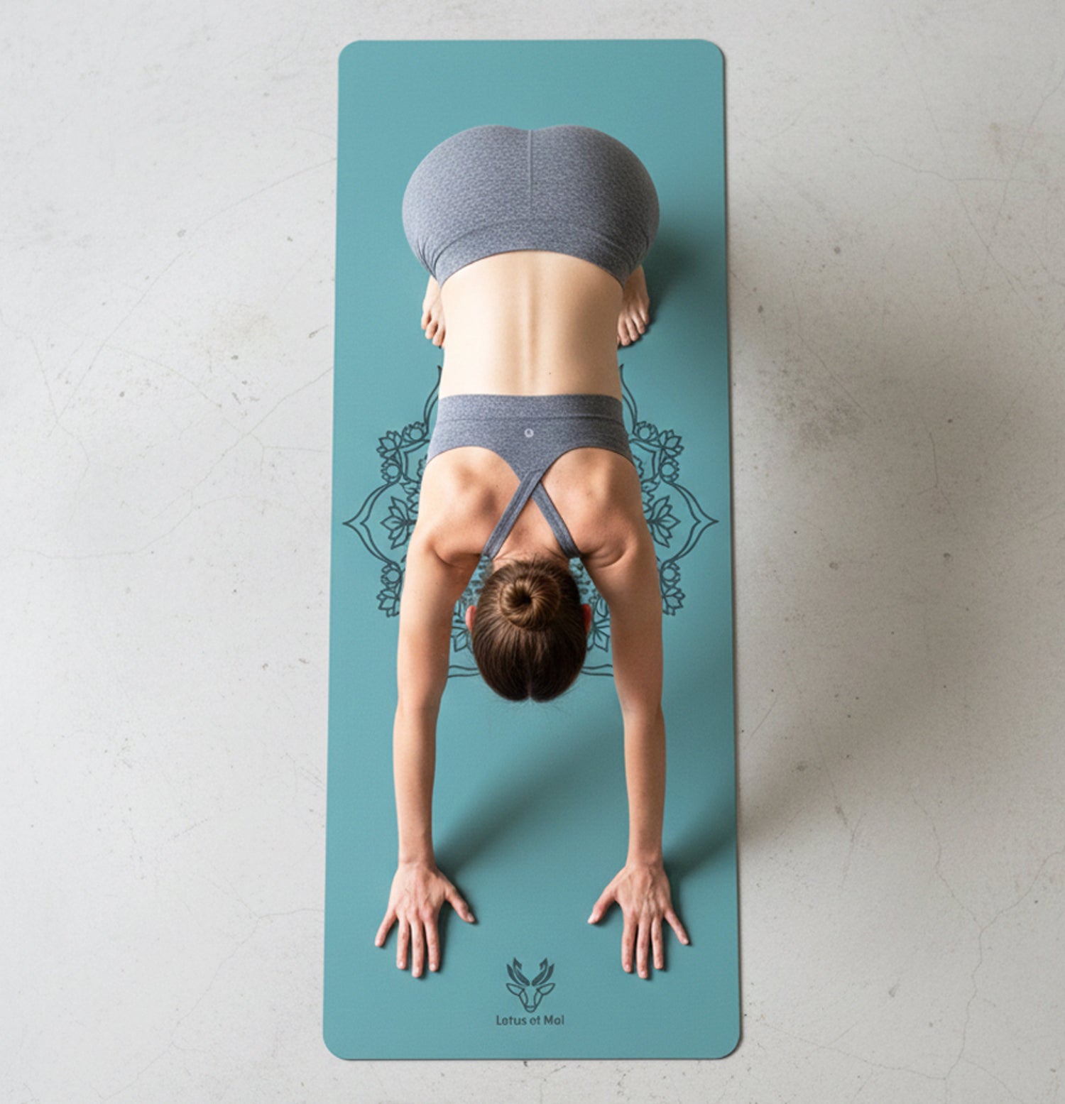 Lotus Deer Mandala Non - Slip PU Yoga Mat (4.5mm) Soft Turquoise - Lotus et Moi